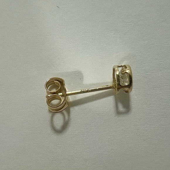14k earrings gold stud earrings simple earrings minimalist earrings CZ earrings - Picture 8 of 8
